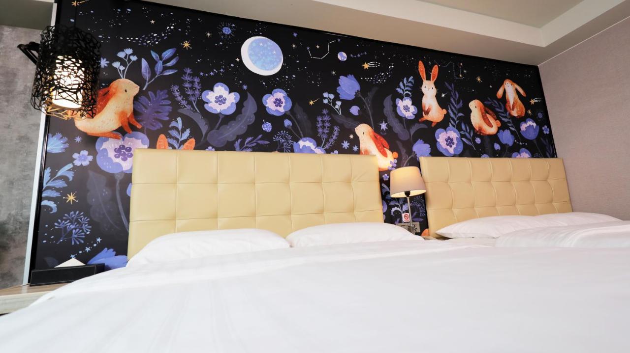 Urtrip Hotel Тайбэй Экстерьер фото