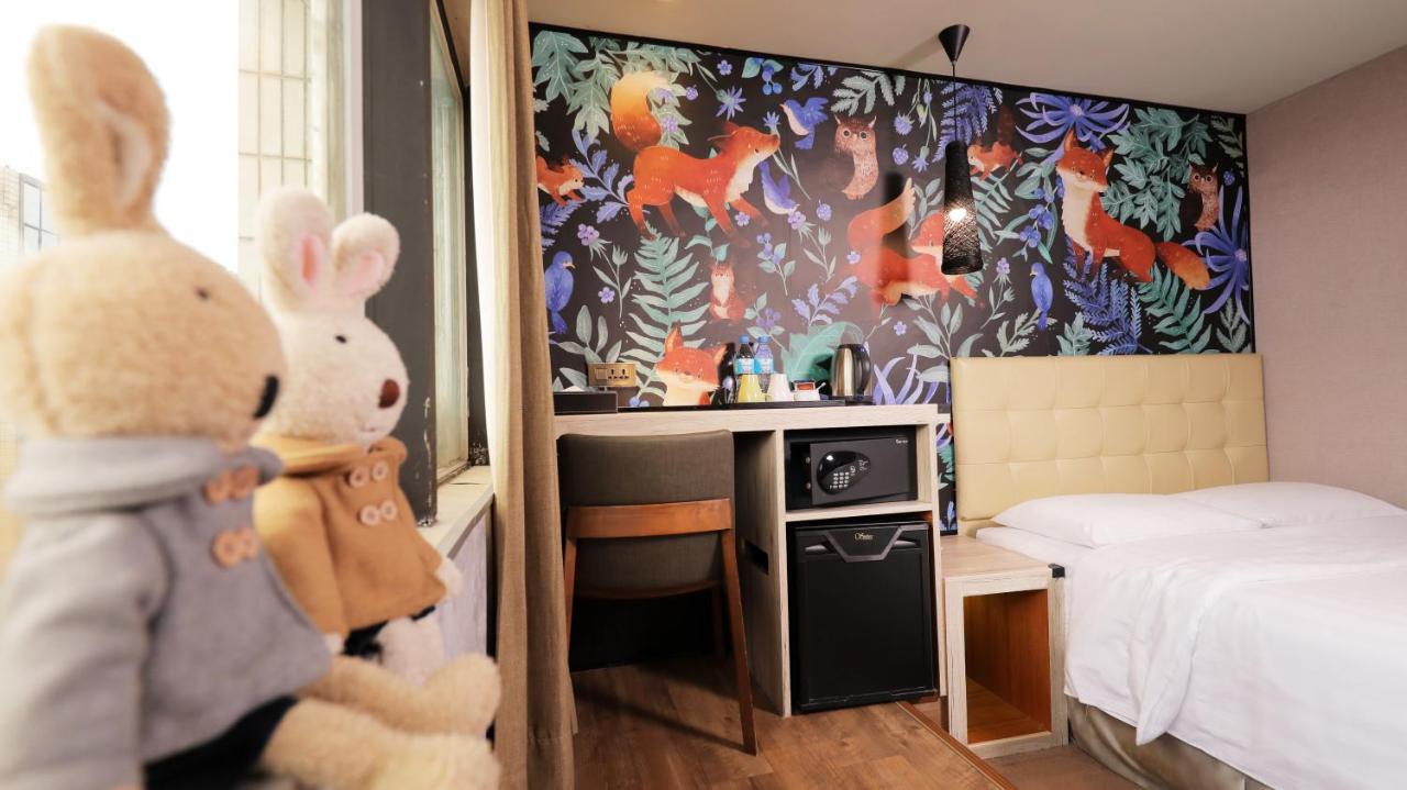 Urtrip Hotel Тайбэй Экстерьер фото
