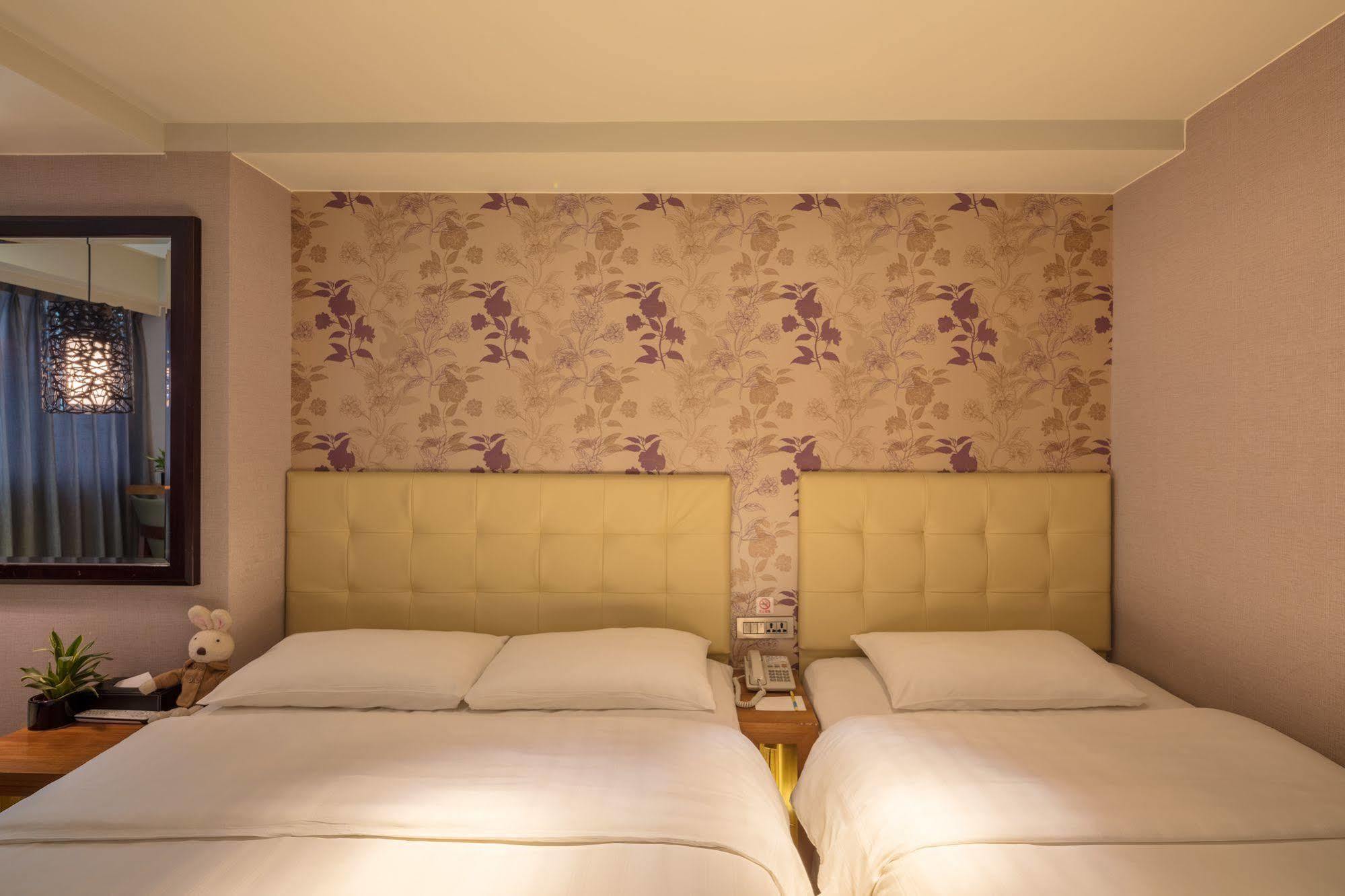 Urtrip Hotel Тайбэй Экстерьер фото